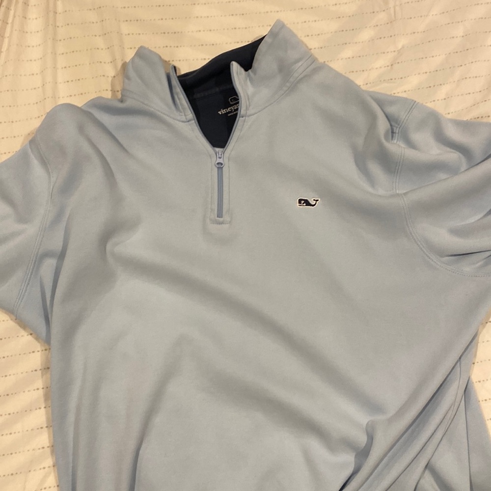 vineyard vines club sweatshirt